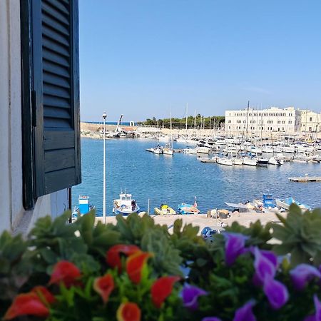 La Finestra Sul Porto Apartman Trani Kültér fotó