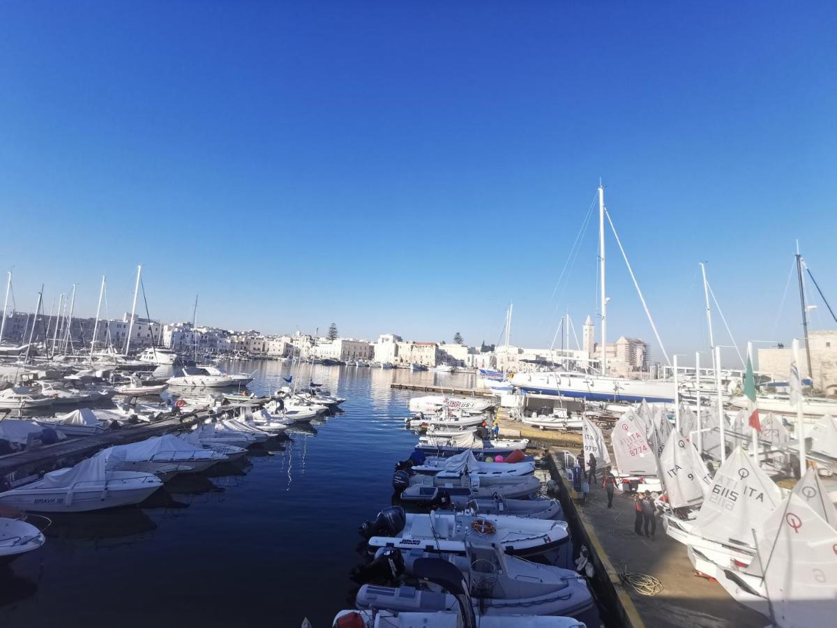 La Finestra Sul Porto Apartman Trani Kültér fotó